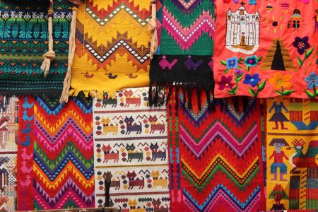 Originile artei textile mayase
