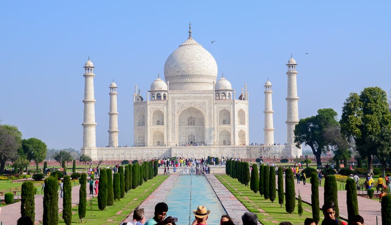 Taj Mahal din India este cu siguranta unul dintre cele mai frumoase situri incluse in Patrimoniul Mondial UNESCO.