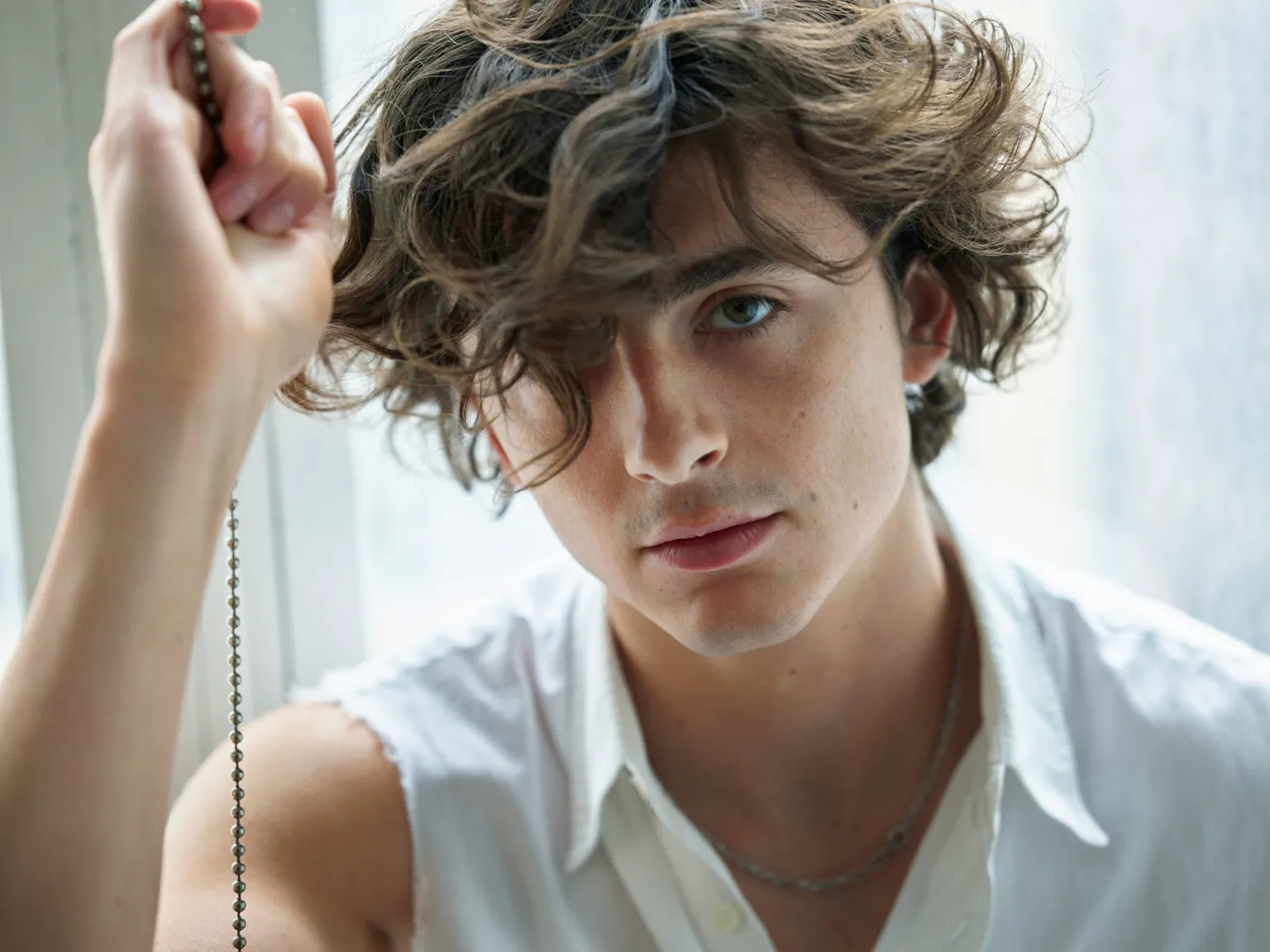 15 fapte interesante despre viata amoroasa a lui Timothee Chalamet